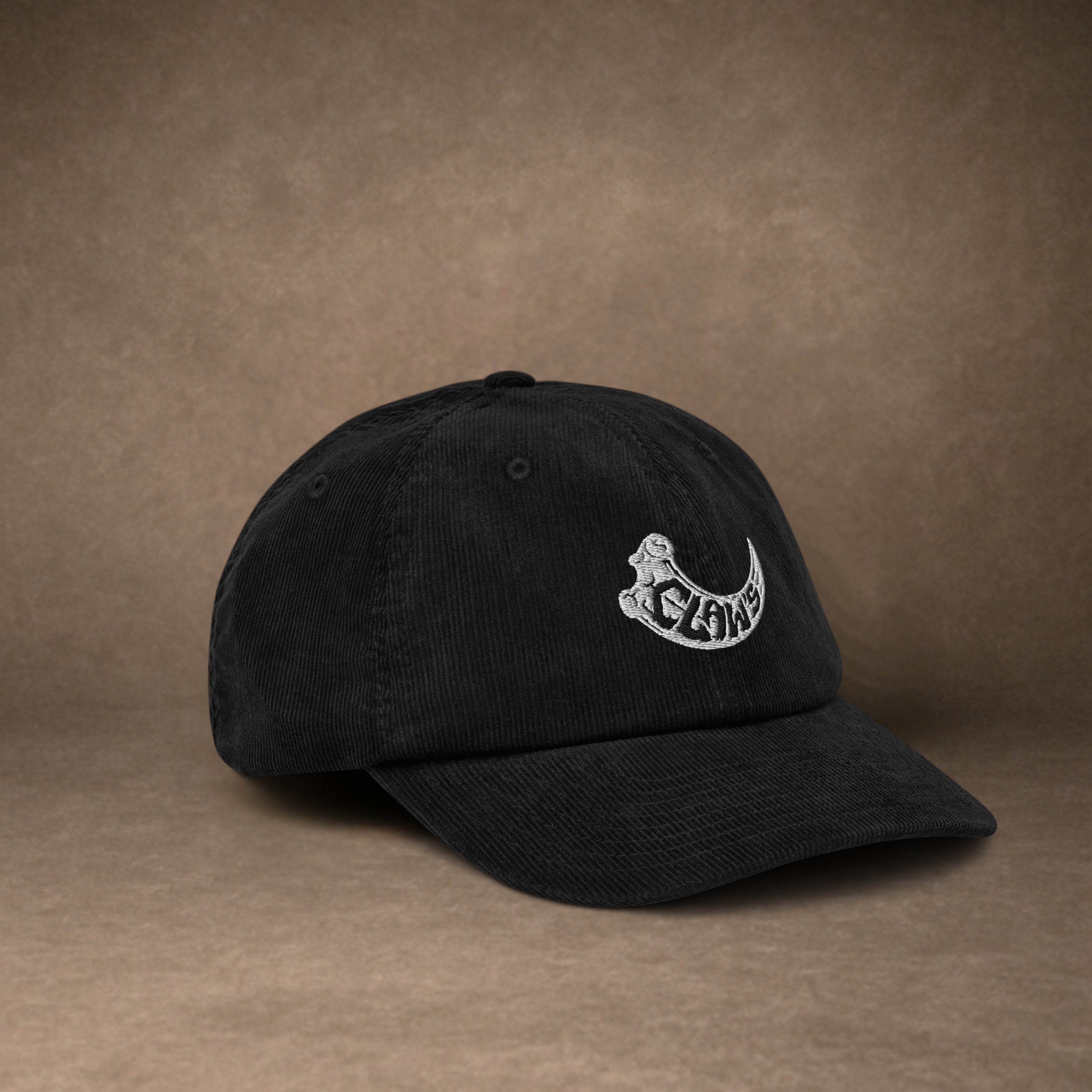 VELOUR GRIFFÉ BLACK CAP
