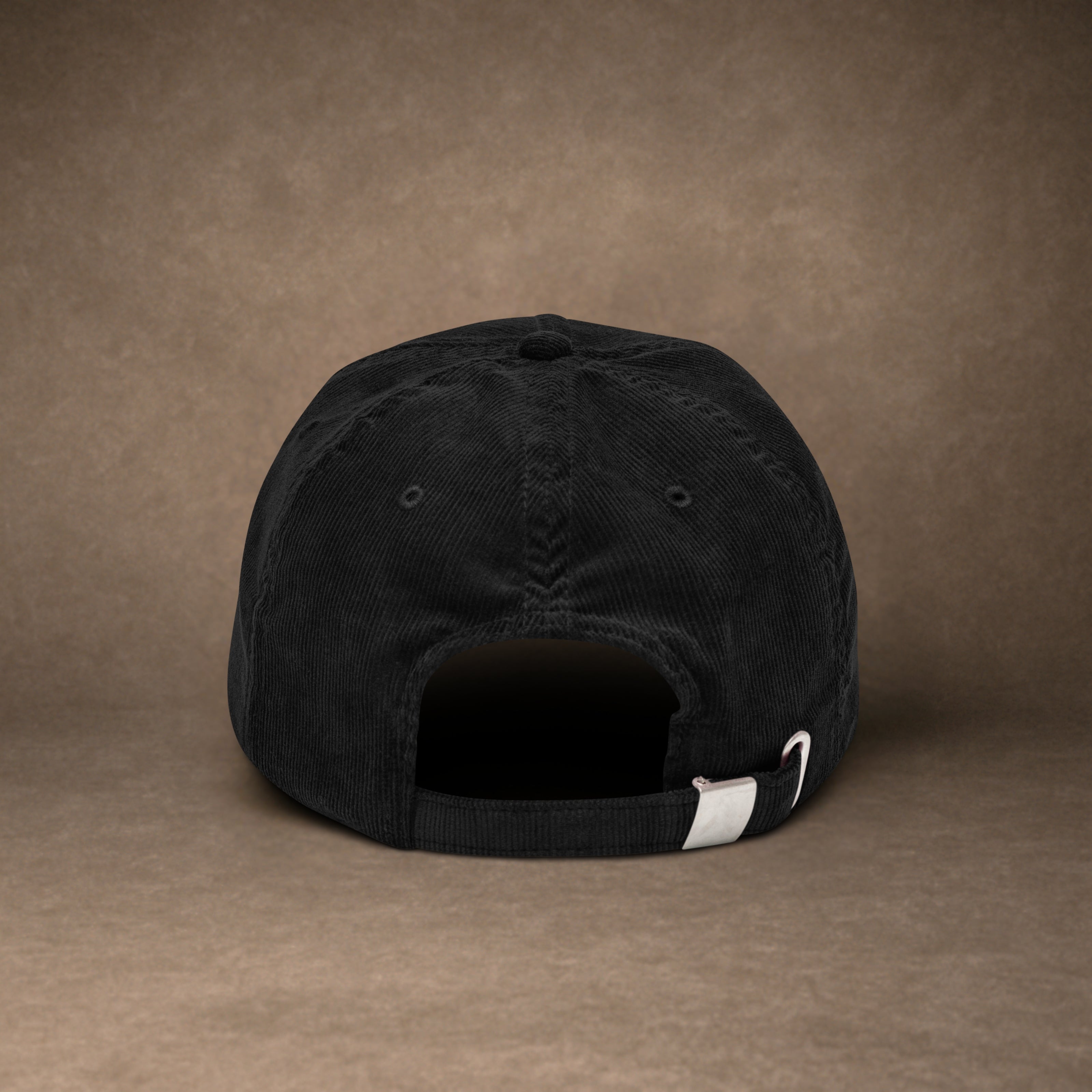 Claw's corduroy black cap