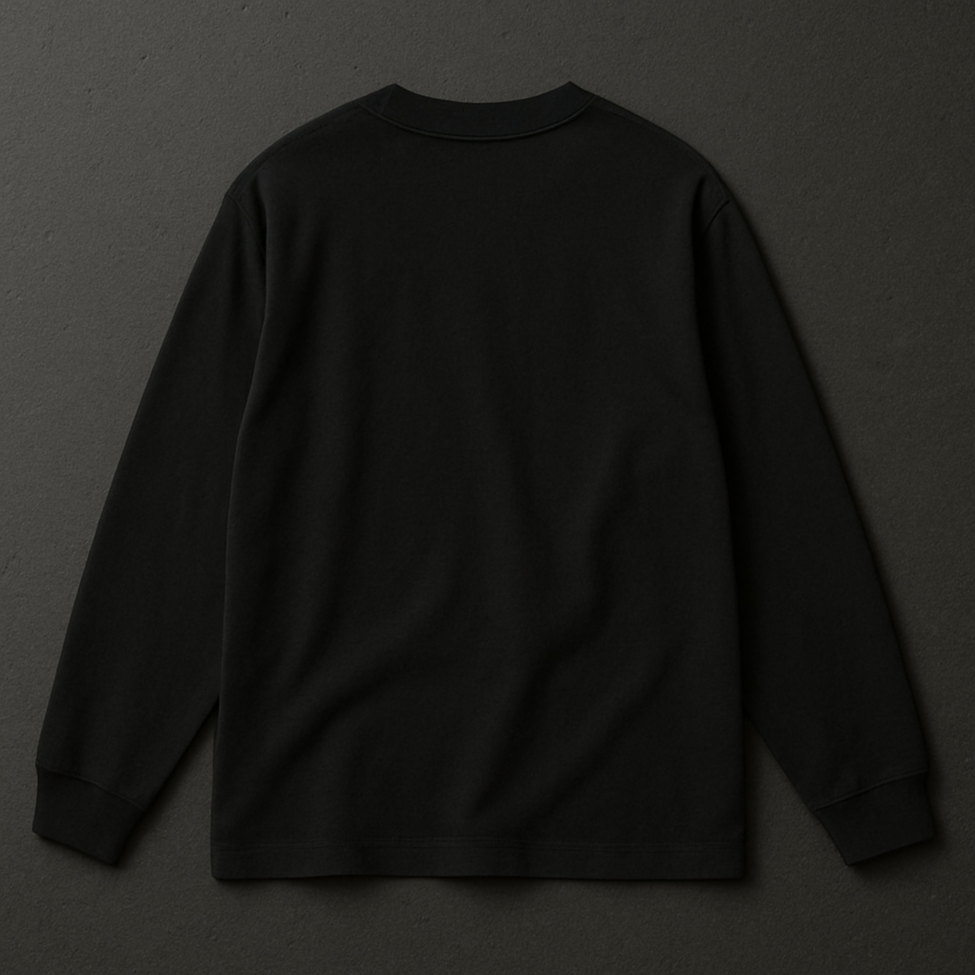 T-SHIRT MANCHE LONGUES GRIFFÉ NOIR